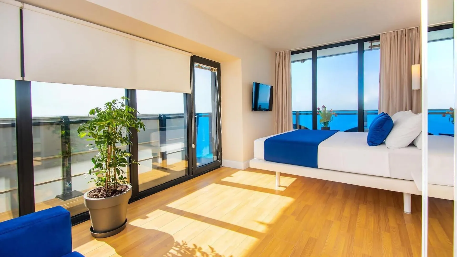 Orbi City Luxury Suites 5*, Μπατούμι Γεωργία