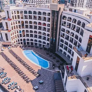 كولوسيوم مارينا باتومي